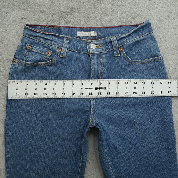 Levi's 550 Jeans Women's Size 8M Blue Mid-Rise Relaxed Bootcut 28.5" Inseam - Picture 7 of 16